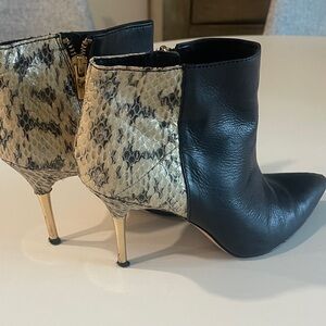 Vero Cuoio Black and Snake Print Heeled Boots
